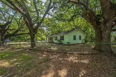 2881 Charlene Drive, North Charleston, SC 29405 - Photo 3