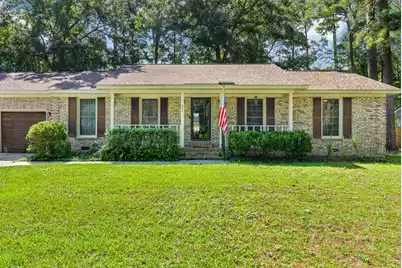 304 Summercourt Drive, Summerville, SC 29485 - Photo 5