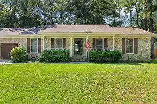 304 Summercourt Dr, Summerville, SC 29485 - Photo 5