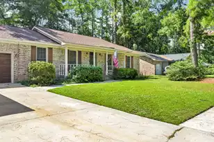 304 Summercourt Dr, Summerville, SC 29485 - Photo 7