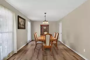 304 Summercourt Dr, Summerville, SC 29485 - Photo 9
