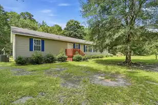924 Blissful Ln, Huger, SC 29450 - Photo 1