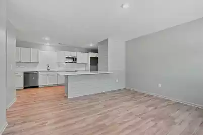 301 Laurel Avenue, Goose Creek, SC 29445 - Photo 9