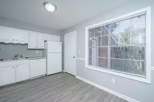 7653 Hunters Ridge Ln, North Charleston, SC 29420 - Photo 11