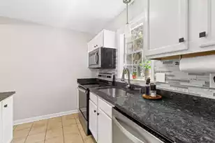 166 Heritage Cir, Mount Pleasant, SC 29464 - Photo 11