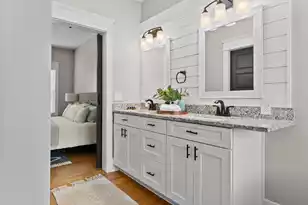 215 Main Street W, Moncks Corner, SC 29461 - Photo 17