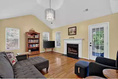 8 Latham Circle, Charleston, SC 29407 - Photo 7