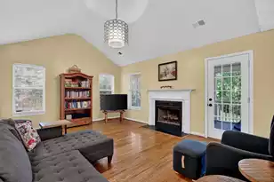 8 Latham Cir, Charleston, SC 29407 - Photo 7