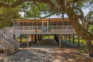 2002 Myrtle St, Edisto Island, SC 29438 - Photo 25
