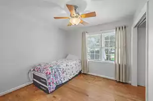 827 Piccadilly Cir, James Island, SC 29412 - Photo 27