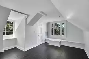 79 America St, Charleston, SC 29403 - Photo 9