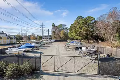 1721 Chatelain Way, Mount Pleasant, SC 29464 - Photo 31