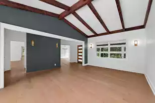 951 Hillsboro Rd, Orangeburg, SC 29118 - Photo 7