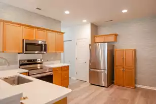 8800 Dorchester Rd, North Charleston, SC 29420 - Photo 13