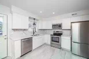 171 3rd Ave, Charleston, SC 29403 - Photo 13