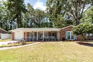 8425 Deerwood Dr, North Charleston, SC 29406 - Photo 1