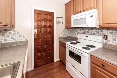 8425 Deerwood Drive, North Charleston, SC 29406 - Photo 15