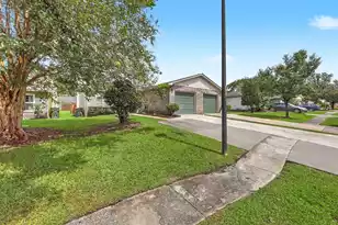 406 Erskine St, Ladson, SC 29456 - Photo 3
