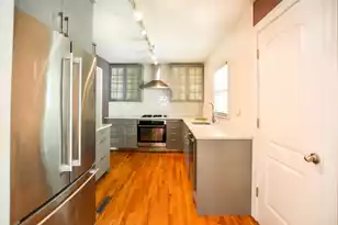 743 Magnolia Rd, Charleston, SC 29407 - Photo 9