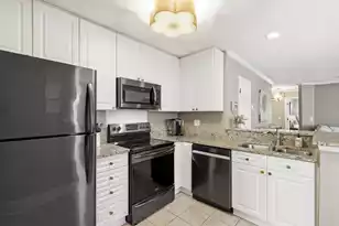 1335 Cassidy, Mount Pleasant, SC 29464 - Photo 9