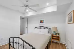 919 Ashley Ave E, Folly Beach, SC 29439 - Photo 37