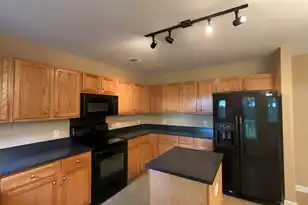 135 Wildberry Ln, Goose Creek, SC 29445 - Photo 9