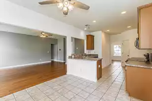 1019 Sterling Ln, Summerville, SC 29483 - Photo 5