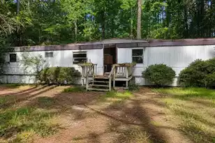 124 Isgett Ln, Holly Hill, SC 29059 - Photo 1