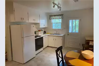 103 Laurel Street N, Summerville, SC 29483 - Photo 3