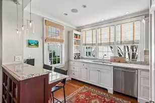 18 Water St, Charleston, SC 29401 - Photo 21