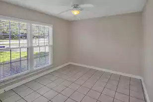 874 Colony Dr S, Charleston, SC 29407 - Photo 9
