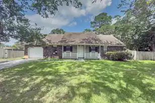 312 Indian Dr, Summerville, SC 29486 - Photo 1