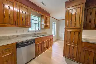 312 Indian Dr, Summerville, SC 29486 - Photo 7