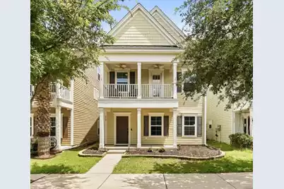 420 Verbena Avenue, Summerville, SC 29483 - Photo 1
