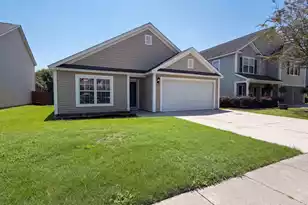 211 Emerald Isle Dr, Moncks Corner, SC 29461 - Photo 1