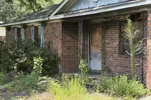 109 Highland Ave, Summerville, SC 29486 - Photo 3