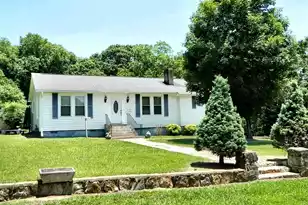 209 Mill St, Williamston, SC 29697 - Photo 7