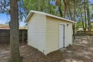 1203 Valley Dr, Hanahan, SC 29410 - Photo 55