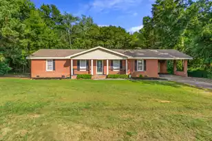 2133 Shillings Bridge Rd, Orangeburg, SC 29115 - Photo 1