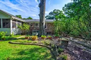 683 Highwood Cir, Charleston, SC 29412 - Photo 33