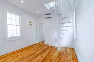 176 Broad St, Charleston, SC 29401 - Photo 27