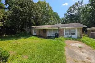 266 Amy Dr, Goose Creek, SC 29445 - Photo 1