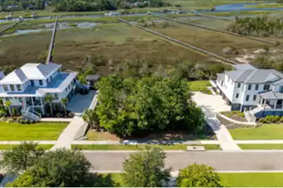 2757 Parkers Landing Rd Road, Mount Pleasant, SC 29466 - Photo 1