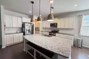 720 Kilarney Rd, Summerville, SC 29483 - Photo 9