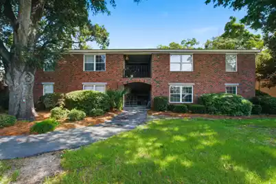 1240 Fairmont Avenue #Apt 10, Mount Pleasant, SC 29464 - Photo 1