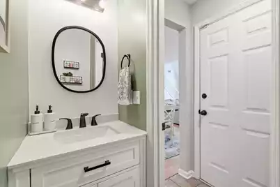 1323 Center Lake Drive, Mount Pleasant, SC 29464 - Photo 15