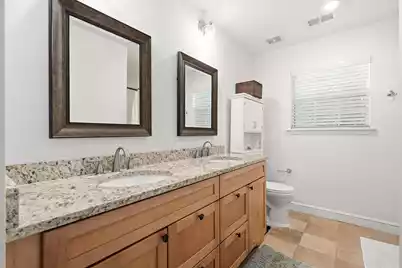 1323 Center Lake Drive, Mount Pleasant, SC 29464 - Photo 19