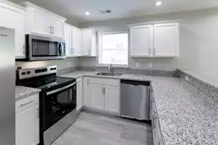 2002 Hugo Ave, North Charleston, SC 29405 - Photo 5