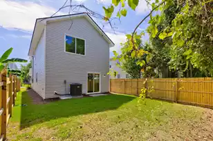 2002 Hugo Ave, North Charleston, SC 29405 - Photo 23
