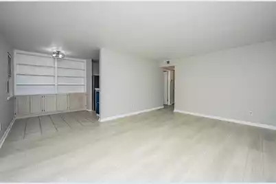 753 Ashdale Drive #Apt 4, Charleston, SC 29407 - Photo 5